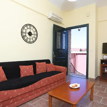 La Maison Au Village * Αυλιώτες